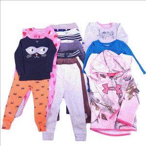 Large Bundle Of Girl's Cloths Size 18 Months 15 Pieces